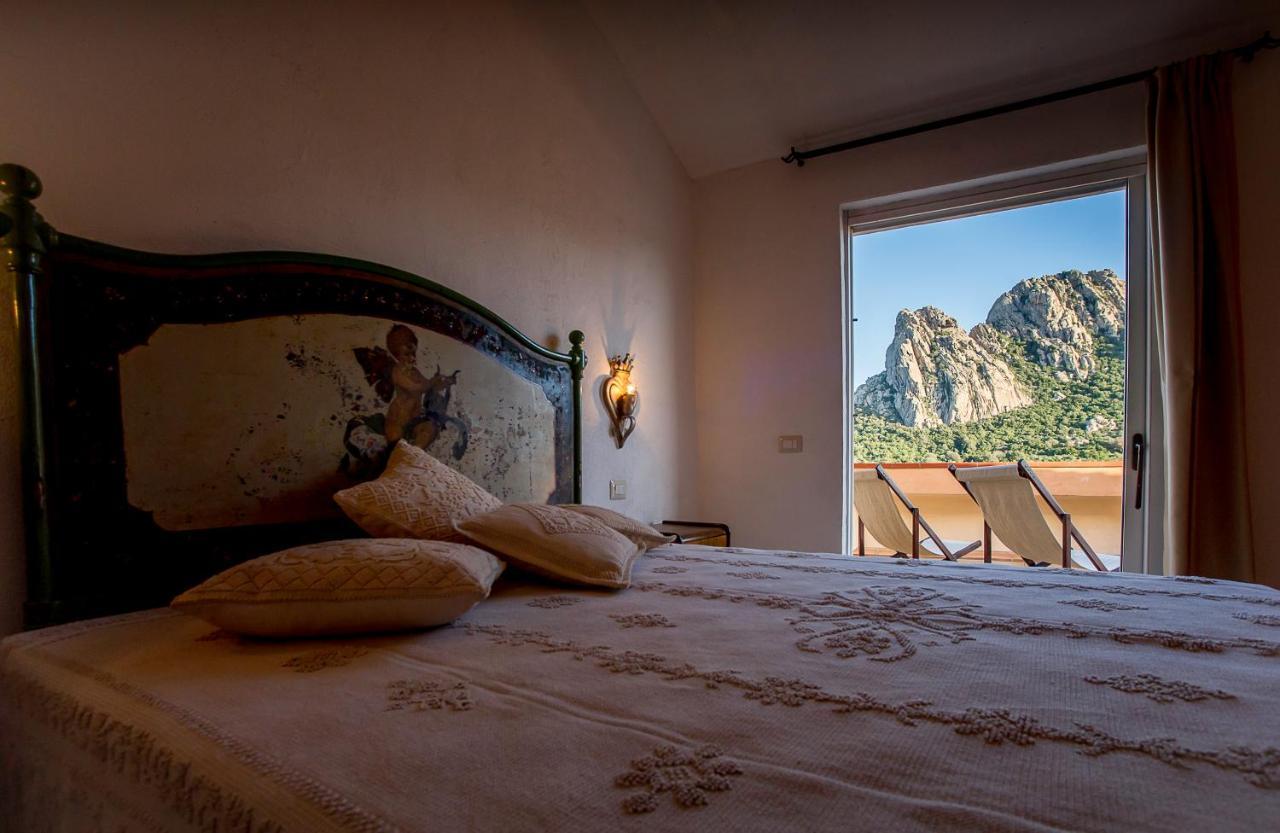 Antica Dimora La Corona San Pantaleo Buitenkant foto