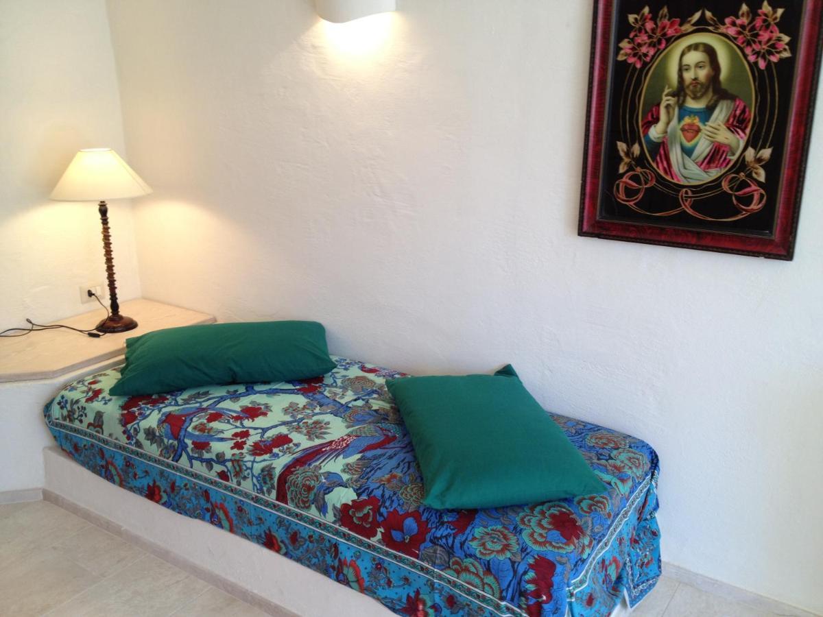 Antica Dimora La Corona San Pantaleo Buitenkant foto